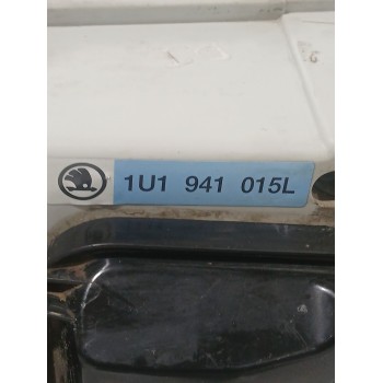 Recambio de faro izquierdo para skoda octavia i (1u2) 1.9 tdi referencia OEM IAM 1U1941015L  
