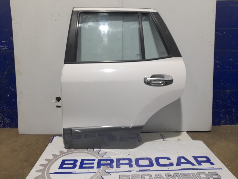 Recambio de puerta trasera izquierda para hyundai santa fe (sm) 2.0 crdi cat referencia OEM IAM 7700326110  