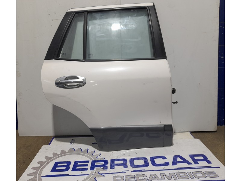 Recambio de puerta trasera derecha para hyundai santa fe (sm) 2.0 crdi cat referencia OEM IAM 7700426110  
