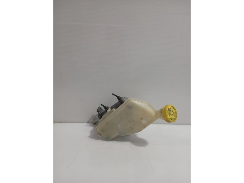 Recambio de bomba freno para citroën c3 i (fc_, fn_) 1.4 i referencia OEM IAM 4601R0  