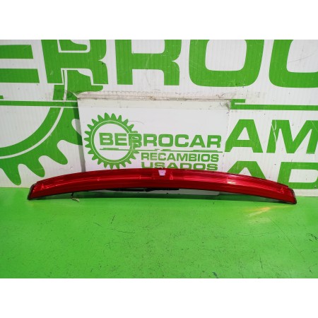 Recambio de luz central de freno para citroën c4 grand picasso exclusive referencia OEM IAM 9654435580  