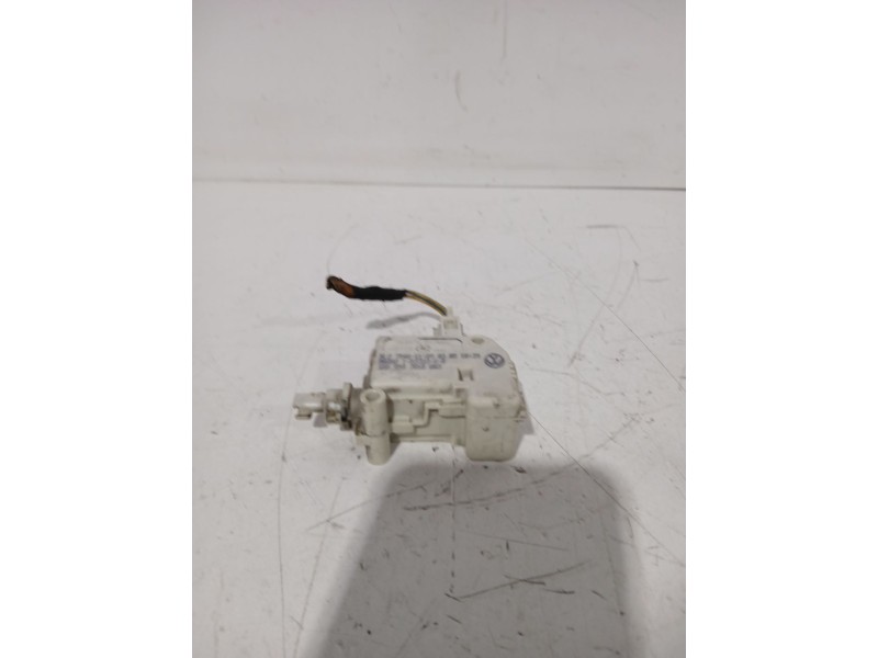 Recambio de motor tapa combustible para skoda octavia i (1u2) 1.9 tdi referencia OEM IAM 380595781B  