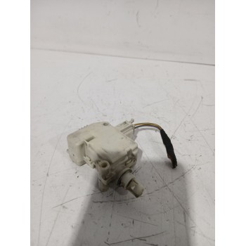 Recambio de motor tapa combustible para skoda octavia i (1u2) 1.9 tdi referencia OEM IAM 380595781B  