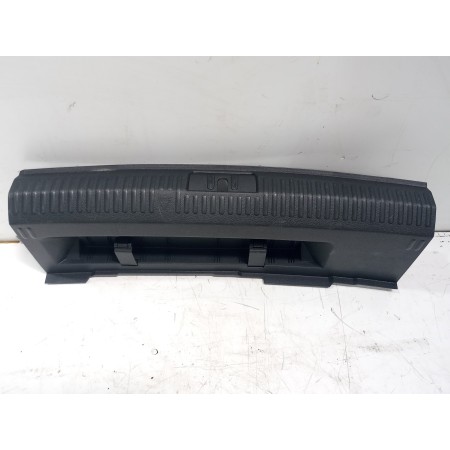 Recambio de moldura para volkswagen polo (6c1) advance bluemotion referencia OEM IAM 6R6863485  