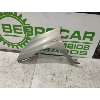 Recambio de aleta delantera izquierda para renault espace iv (jk0) 2.2 dci turbodiesel referencia OEM IAM 8200155750  