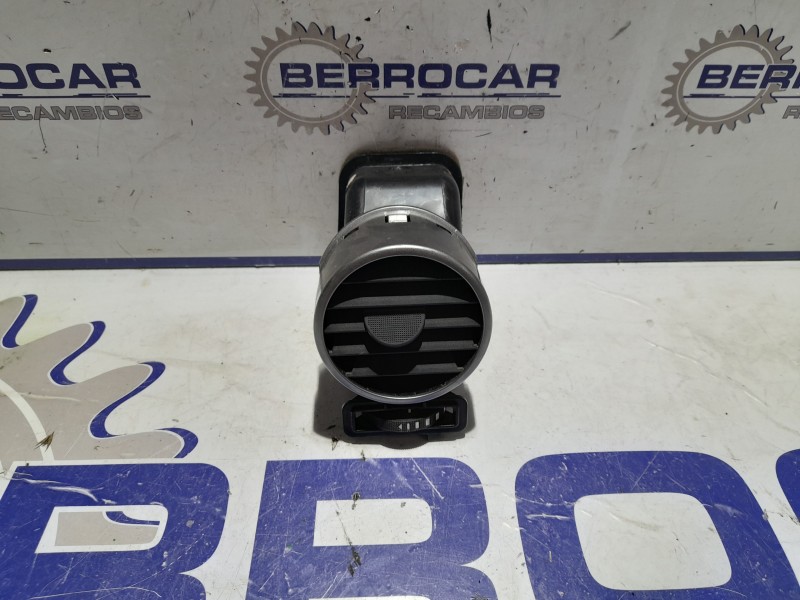 Recambio de aireadores para land rover discovery referencia OEM IAM JBD500140XXX  