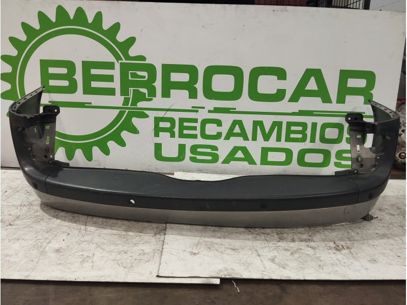 Recambio de paragolpes trasero para renault espace iv (jk0) 2.2 dci turbodiesel referencia OEM IAM 7701207364  