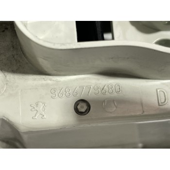 Recambio de piloto trasero derecho para peugeot 508 allure referencia OEM IAM 9686779680  