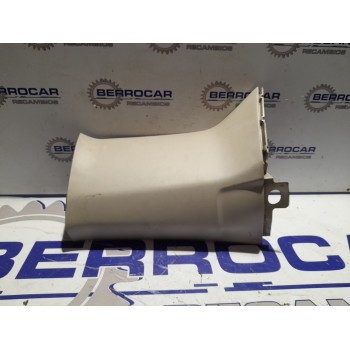 Recambio de moldura lateral para land rover discovery referencia OEM IAM EMR500391  