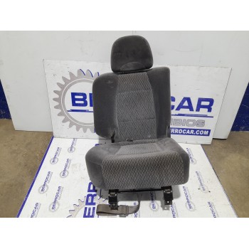 ASIENTOS TRASERO DERECHO 8945026000 