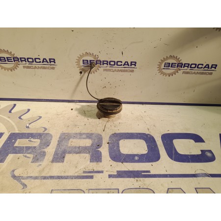 Recambio de tapon combustible para land rover discovery referencia OEM IAM WLD100770  