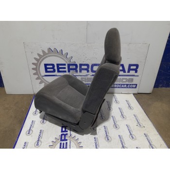 Recambio de asientos trasero derecho para hyundai santa fe (sm) 2.0 crdi cat referencia OEM IAM 8945026000  