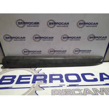 Recambio de moldura lateral para peugeot expert kasten komfort referencia OEM IAM 9808747177  