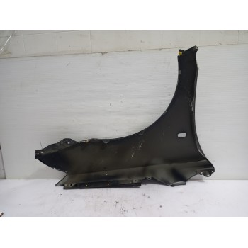 Recambio de aleta delantera izquierda para toyota avensis berlina (t25) 1.8 16v cat referencia OEM IAM 5381205020  