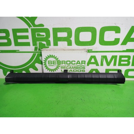 Recambio de moldura para citroën c4 grand picasso exclusive referencia OEM IAM 9654146477  