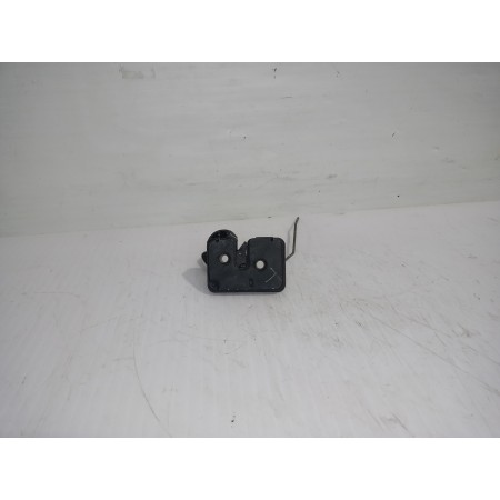 Recambio de cerradura maletero / porton para seat ibiza (6k1) stella referencia OEM IAM 6K6827505A  