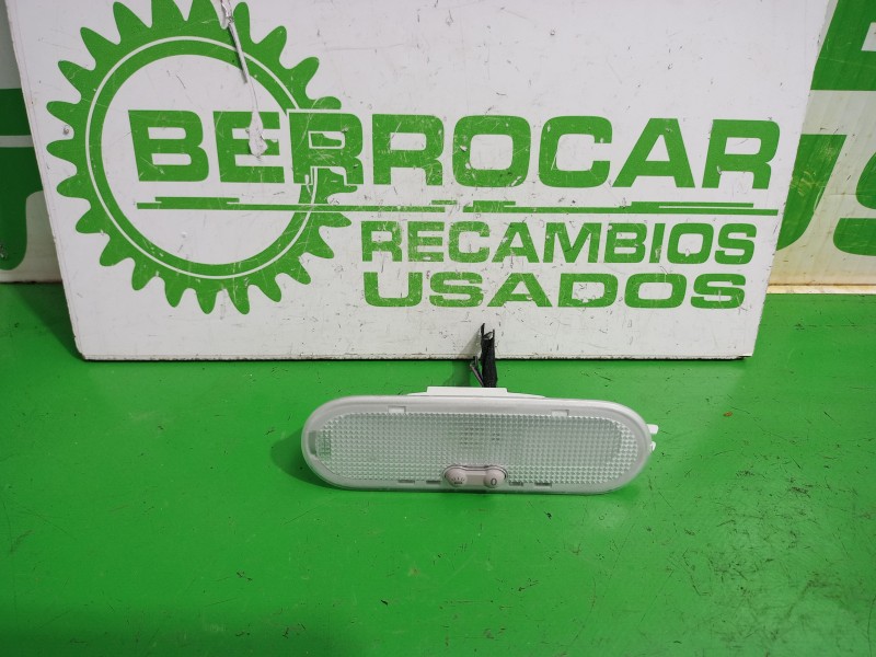 Recambio de luz interior para nissan qashqai (j11) acenta referencia OEM IAM 26430BC40C  