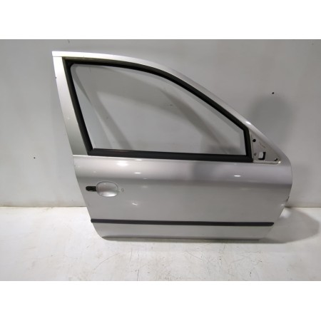 Recambio de puerta delantera derecha para skoda octavia i (1u2) 1.9 tdi referencia OEM IAM 1U4831056  