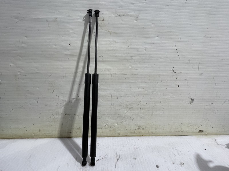 Recambio de amortiguadores maletero / porton para peugeot 508 allure referencia OEM IAM 7000510267B0  