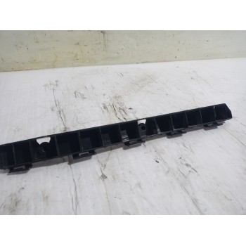 SOPORTE PARAGOLPE TRASERO 866132Y000 