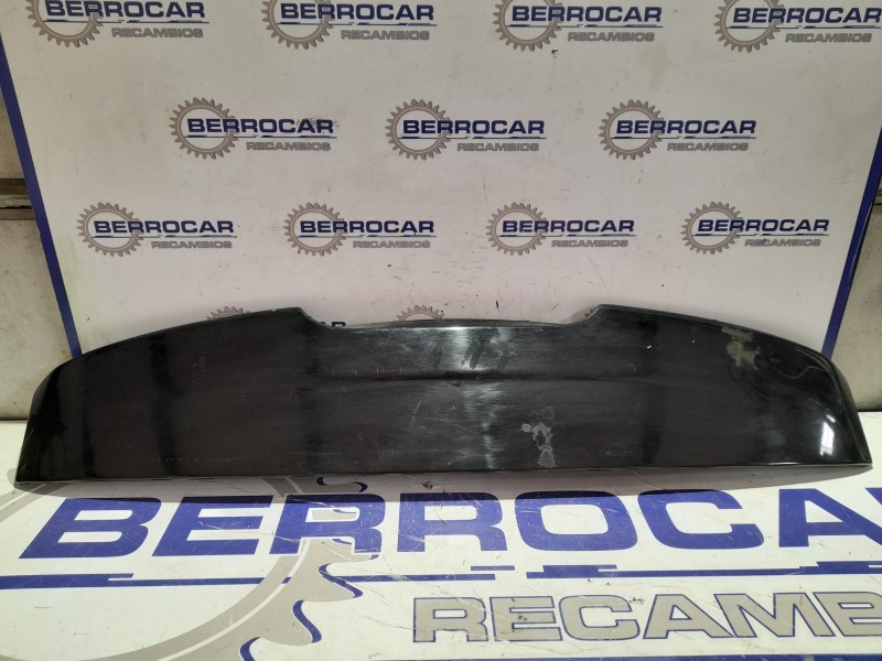 Recambio de aleron trasero para renault clio ii fase ii (b/cb0) referencia OEM IAM 7700427352  