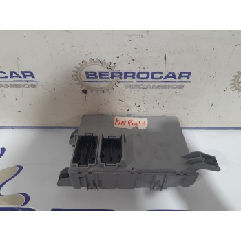 Recambio de caja reles / fusibles para fiat punto (evo) (199) 1.4 16v referencia OEM IAM 00518690940  