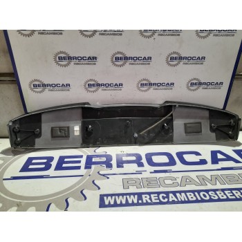 Recambio de aleron trasero para renault clio ii fase ii (b/cb0) referencia OEM IAM 7700427352  