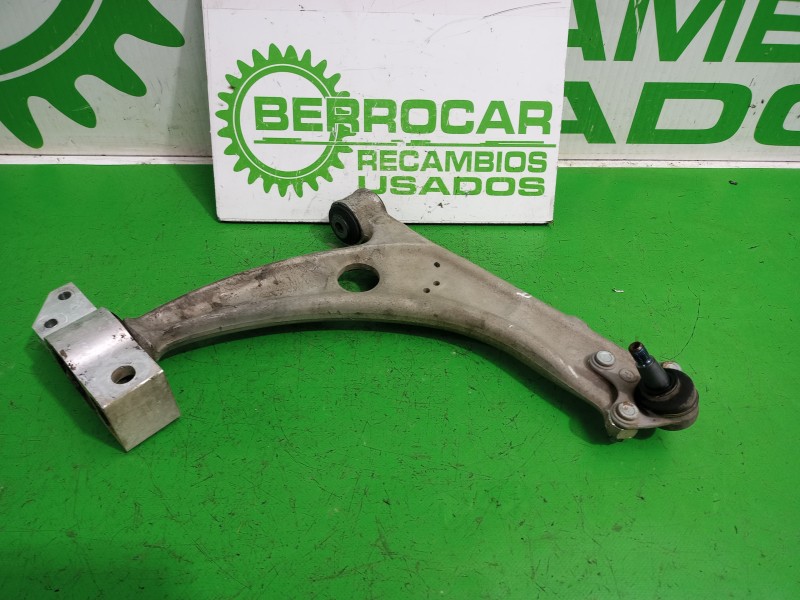 Recambio de brazo suspension inferior delantero derecho para volkswagen passat berlina (3c2) 2.0 tdi referencia OEM IAM 3C040715