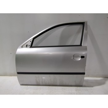 Recambio de puerta delantera izquierda para skoda octavia i (1u2) 1.9 tdi referencia OEM IAM 1U4831055  