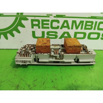 Recambio de luz interior para renault espace iv (jk0) 2.2 dci turbodiesel referencia OEM IAM 8200033830  