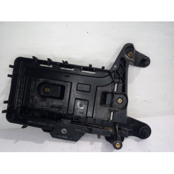 Recambio de soporte bateria para seat altea xl (5p5) family referencia OEM IAM 1K0915333C  