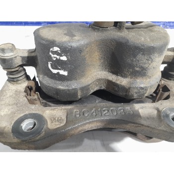 Recambio de pinza de freno delantera derecha para hyundai santa fe (sm) 2.0 crdi cat referencia OEM IAM BC412035  