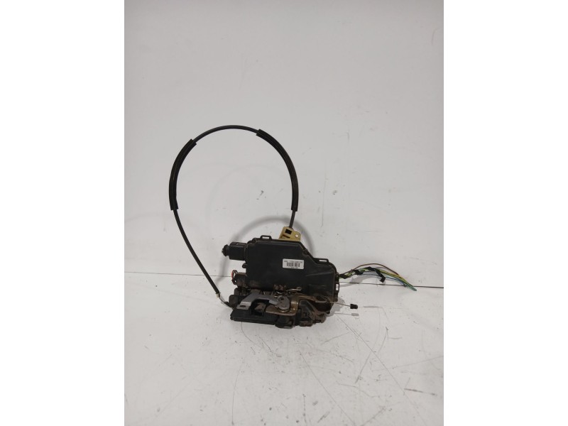 Recambio de cerradura puerta trasera izquierda para skoda octavia i (1u2) 1.9 tdi referencia OEM IAM 3B4839015A  