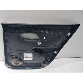 Recambio de guarnecido puerta trasera izquierda para volkswagen polo (6c1) advance bluemotion referencia OEM IAM 6C6867011  