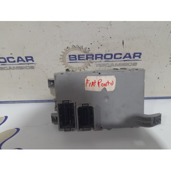 Recambio de caja reles / fusibles para fiat punto (evo) (199) 1.4 16v referencia OEM IAM 00518690940  