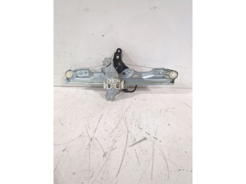 Recambio de elevalunas trasero derecho para nissan qashqai ii (j11, j11_) 1.5 dci referencia OEM IAM 827004EA0A  