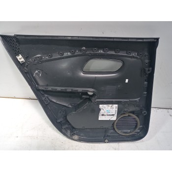 Recambio de guarnecido puerta trasera derecha para volkswagen polo (6c1) advance bluemotion referencia OEM IAM 6C6867012  