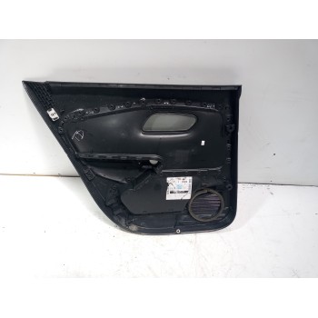 Recambio de guarnecido puerta trasera derecha para volkswagen polo (6c1) advance bluemotion referencia OEM IAM 6C6867012  