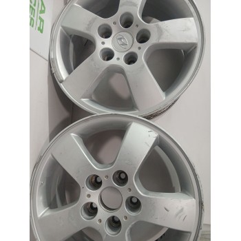 Recambio de juego llantas para hyundai tucson (jm) 2.0 crdi referencia OEM IAM 529102E300  