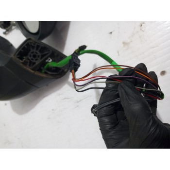 Recambio de retrovisor derecho para peugeot 308 sw envy referencia OEM IAM 8153NC  