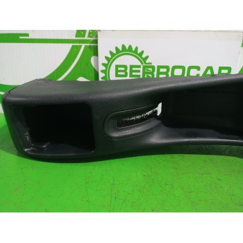 Recambio de consola central para citroën xsara berlina 1.9 d sx referencia OEM IAM 9623009677  