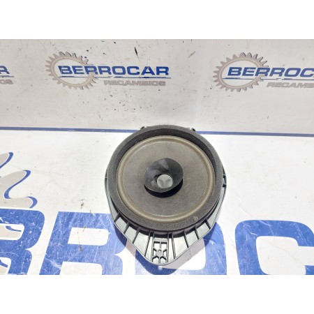 Recambio de altavoz para opel insignia sports tourer 2.0 cdti cat referencia OEM IAM 13257498  