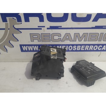 Recambio de caja reles / fusibles para hyundai santa fe (sm) 2.0 crdi cat referencia OEM IAM 9128826000  
