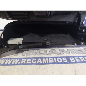 Recambio de guantera para mercedes-benz clase a (w168) 1.4 cat referencia OEM IAM 1686890091  