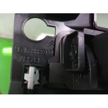 Recambio de rejilla aireadora para citroën c4 berlina 1.6 16v hdi referencia OEM IAM 9646338277  