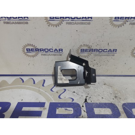 Recambio de soporte paragolpe trasero para volkswagen polo (9n3) referencia OEM IAM 6RU803216  
