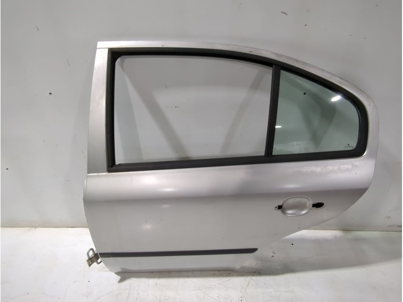 Recambio de puerta trasera izquierda para skoda octavia i (1u2) 1.9 tdi referencia OEM IAM 1U4833055  