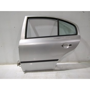 Recambio de puerta trasera izquierda para skoda octavia i (1u2) 1.9 tdi referencia OEM IAM 1U4833055  