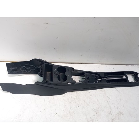 Recambio de consola central para volkswagen polo (6c1) advance bluemotion referencia OEM IAM 6R0863243  