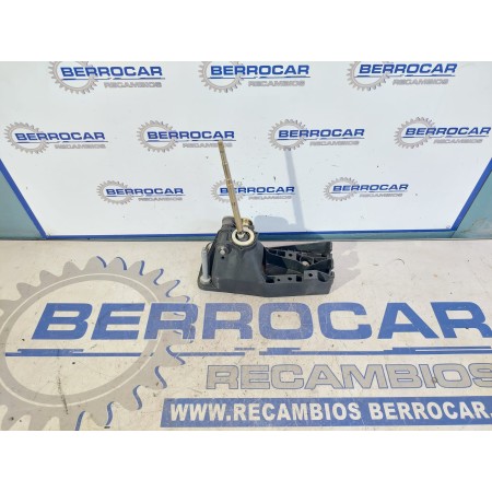 Recambio de palanca cambio para mercedes-benz clase a (w168) 1.4 cat referencia OEM IAM A1683600209  